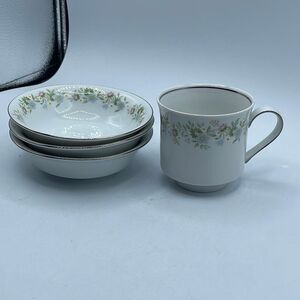 Johann Haviland Forever Spring 3 berry dessert bowls 1 cup.